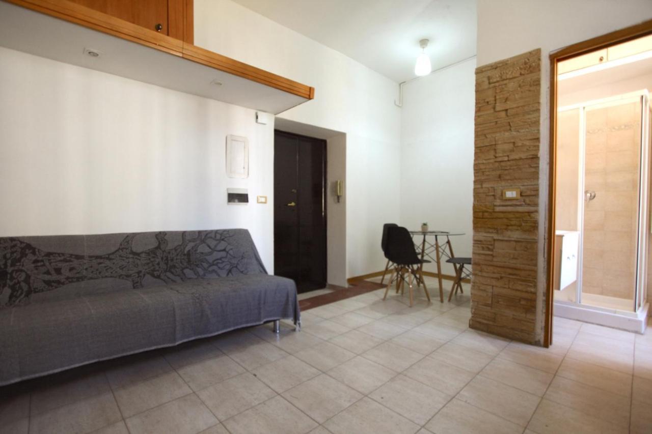 Apartamento San Giovanni Holiday House Roma Exterior foto