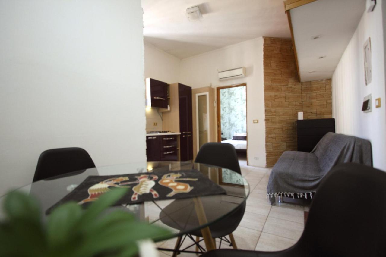 Apartamento San Giovanni Holiday House Roma Exterior foto